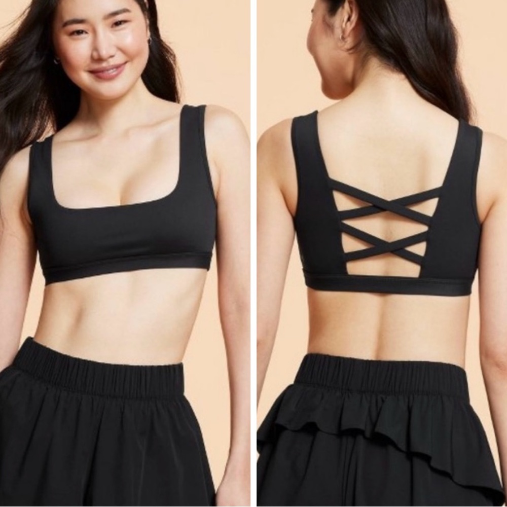 NWT Blogilates Women’s Criss Cross Sports Bra Size Small
